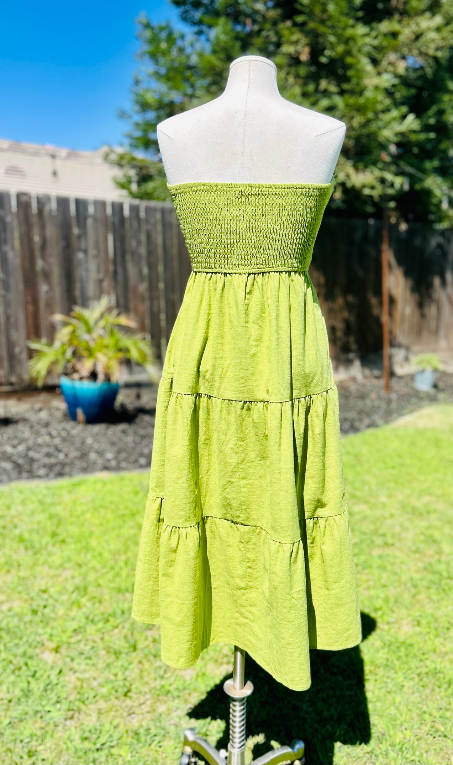 Una Strapless Midi Dress
