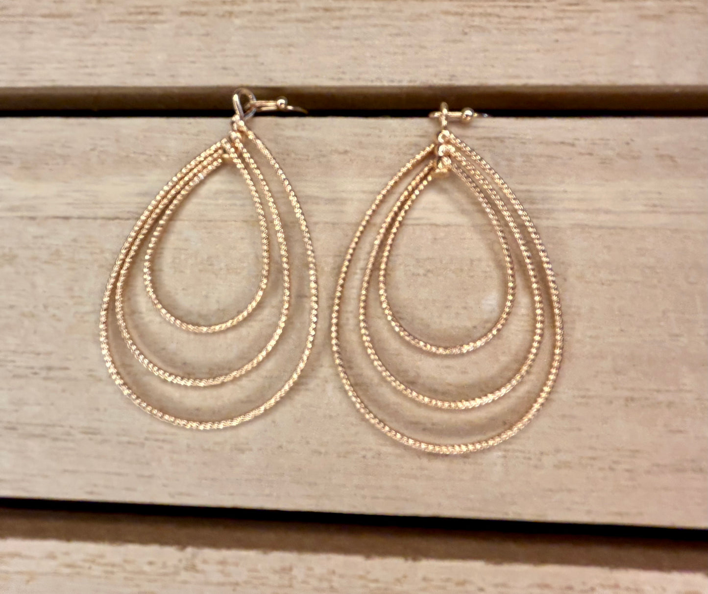 Metal Triple Teardrop Earrings